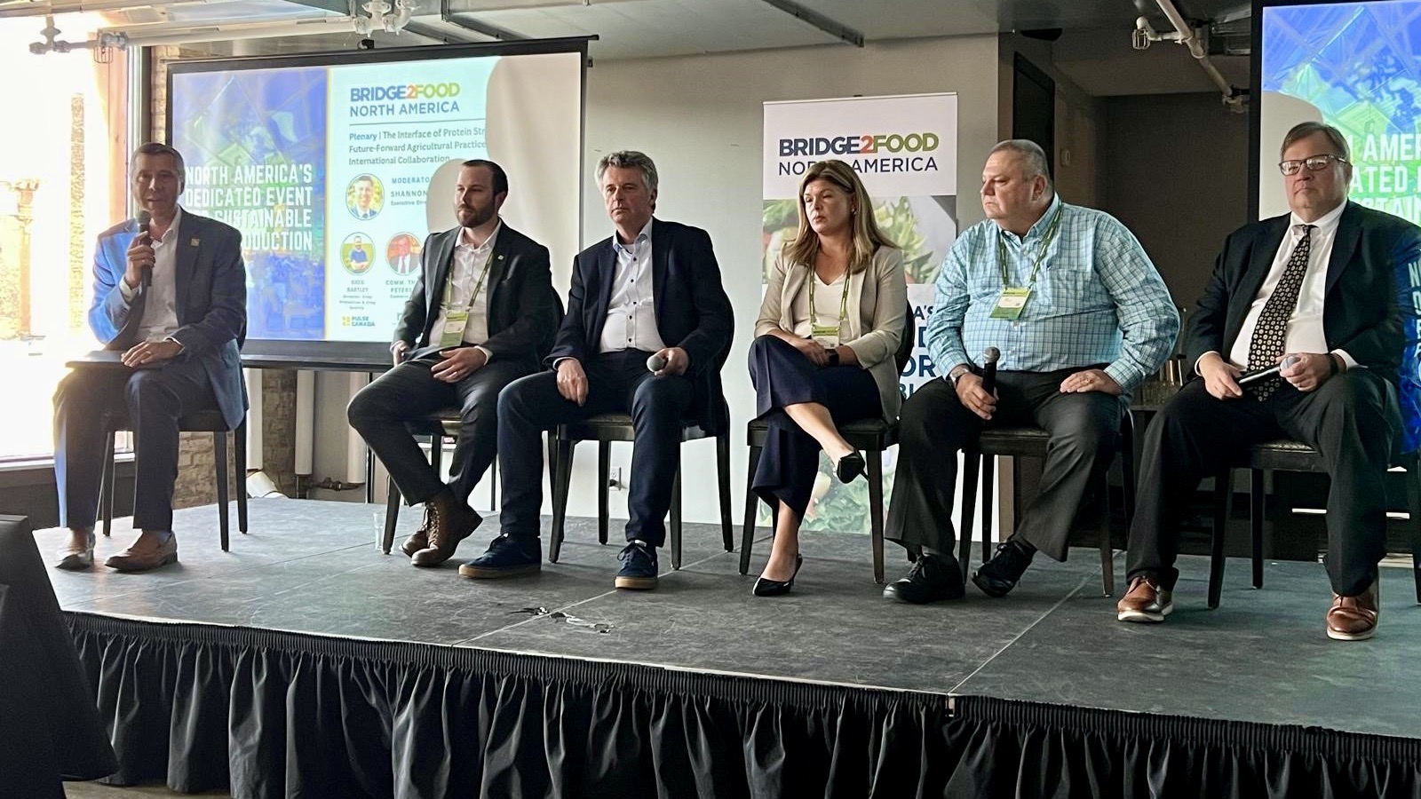 Bill Aimutis participates as a panelist in the Bridge2Food discussion.